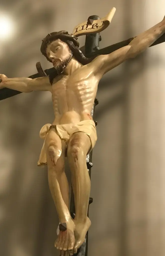 Cristo Difuntosy Nimas