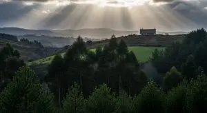 ¿Cómo afecta la integración de Renfe y Adif al futuro del tren en Galicia?