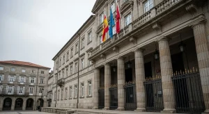 O choque entre Vox e o PP galego: ¿ruptura ou estratexia?