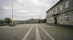 El vacío en las aulas gallegas: síntoma de una transformación social