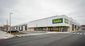 La transformación de los espacios industriales: el mayor Gadis de A Coruña redef