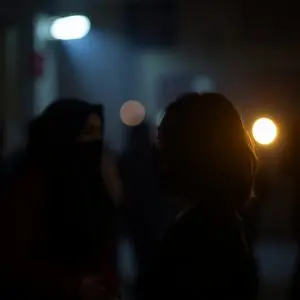 La "luz negativa" que hace desaparecer las señales: una técnica australiana que promete comunicacion