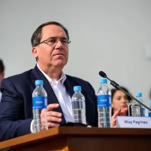 Juanma Moreno: 800 millones para agua en presupuestos 2026