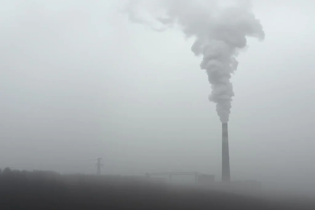 Humo de Portugal y Ponteareas dispara la contaminación en Ourense a máximos anua